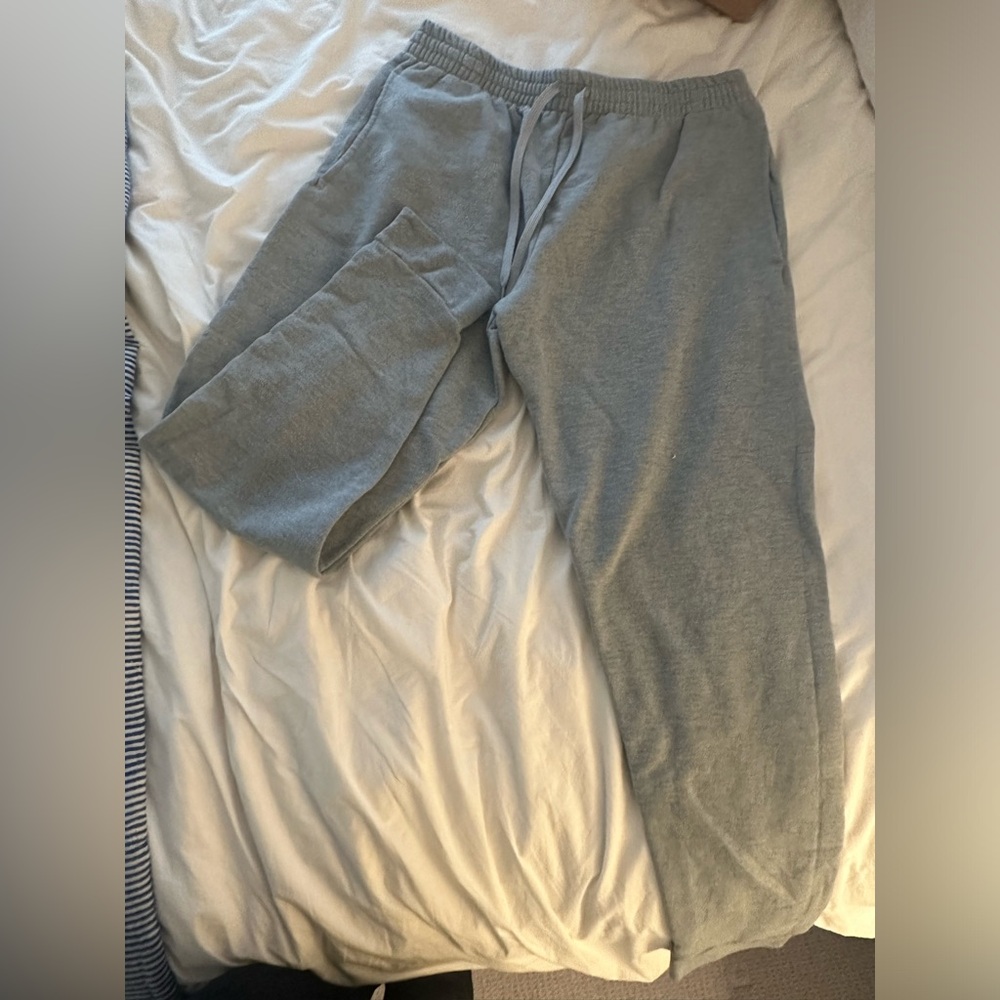 Fruit of the Loom Gray Sweatpants Relaxed Fit Soft Material